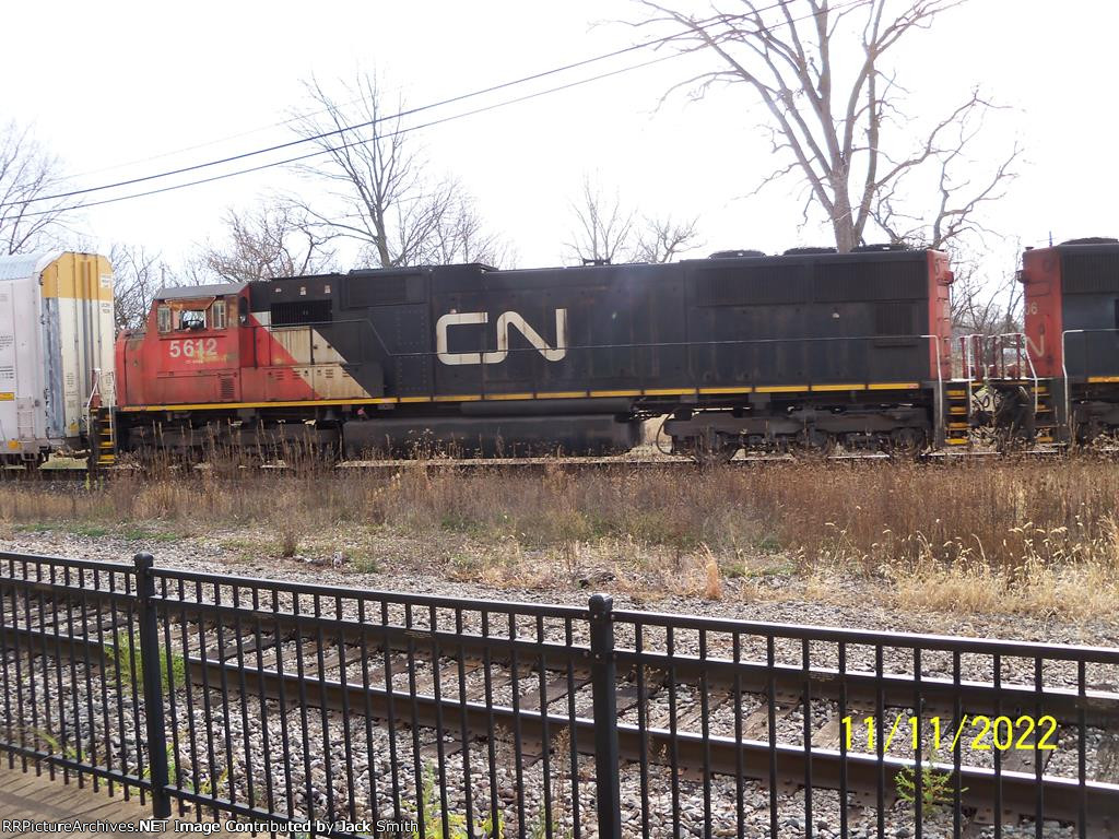 CN 5612